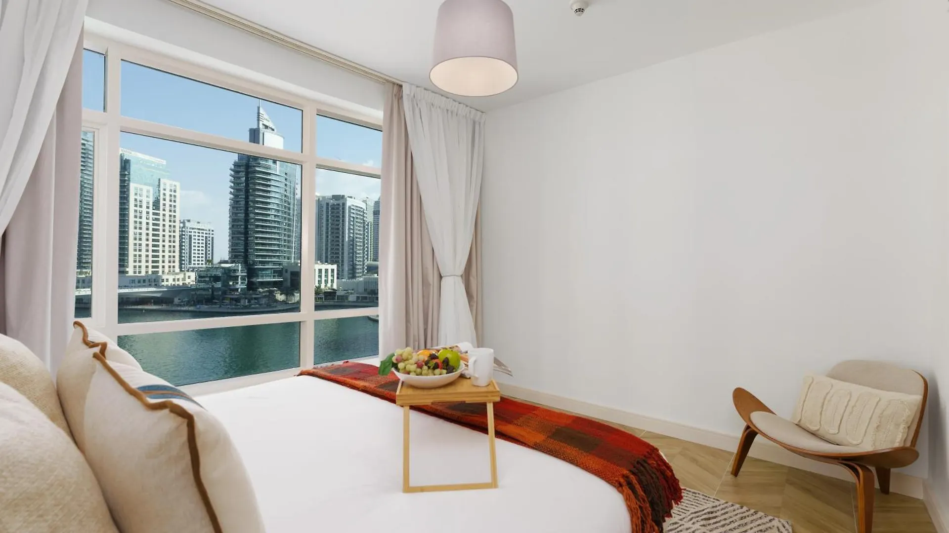 Maison Privee - Blissful Living With Dubai Marina Waterfront Views