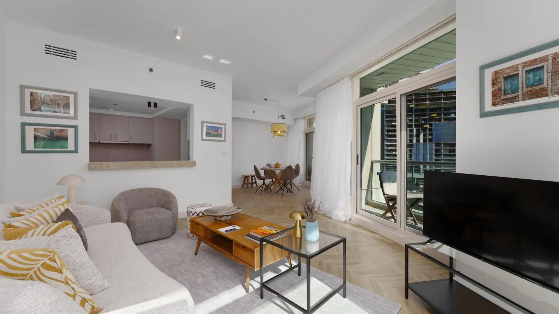 Maison Privee - Blissful Living With Dubai Marina Waterfront Views